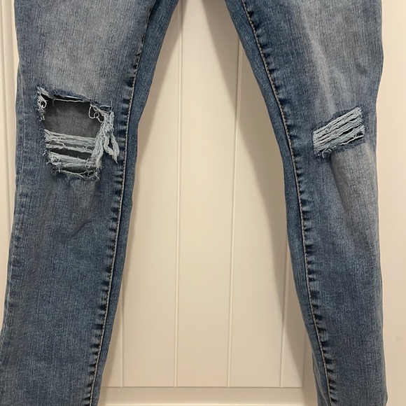 New Good American Good Legs Distressed Skinny Jean Size 8/29 - Picture 3 of 4